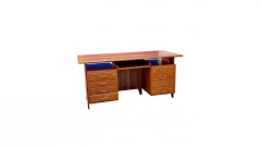 SOLD-Scrivania-direzionale-anni-40-50-in-rovere