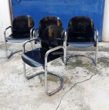 Set-di-4-sedie-modello-Dialogo-di-Afra-e-Tobia-Scarpa-per-BB-Italia-anni-70