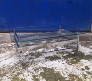 Tavolino-da-salotto-in-metallo-cromato-e-vetro-Italia-anni-70